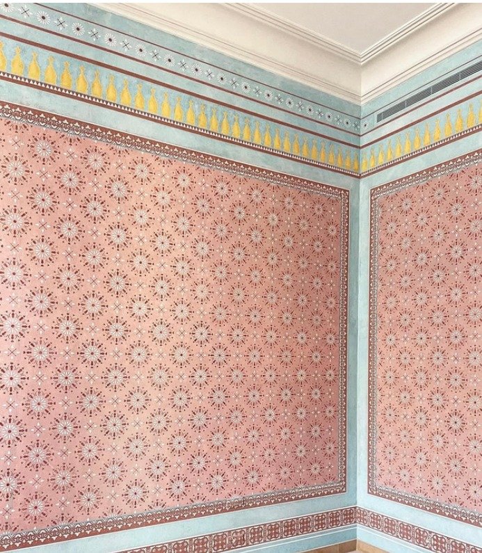 Hand-painted rose terracotta arabesque walls and ceiling – Al Ghanem Residence